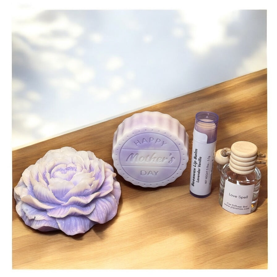 Mom’s gift box