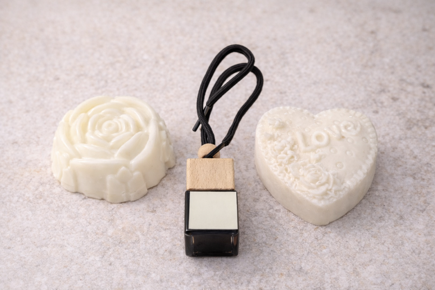 Valentine’s Gift Set – Soaps & Car Diffuser